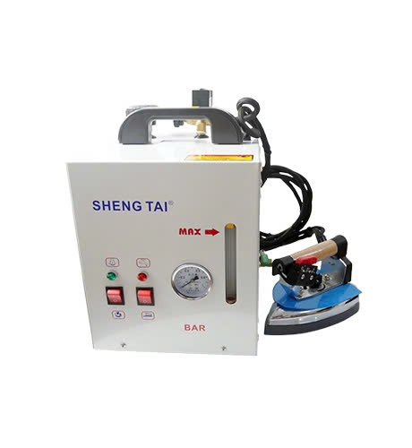 Bàn ủi nồi hơi mini ST-6 công suất 1,6kW